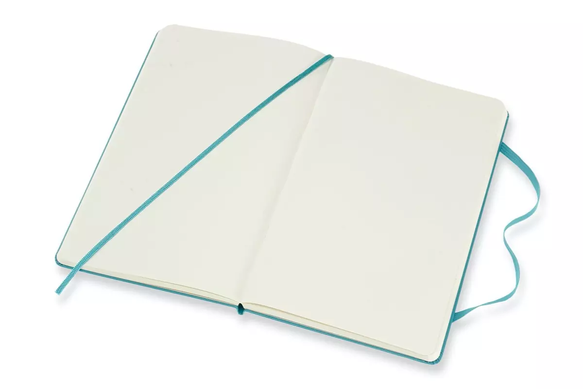 Een Moleskine Plain Hard Cover Notebook Large Reef Blue koop je bij Moleskine.nl